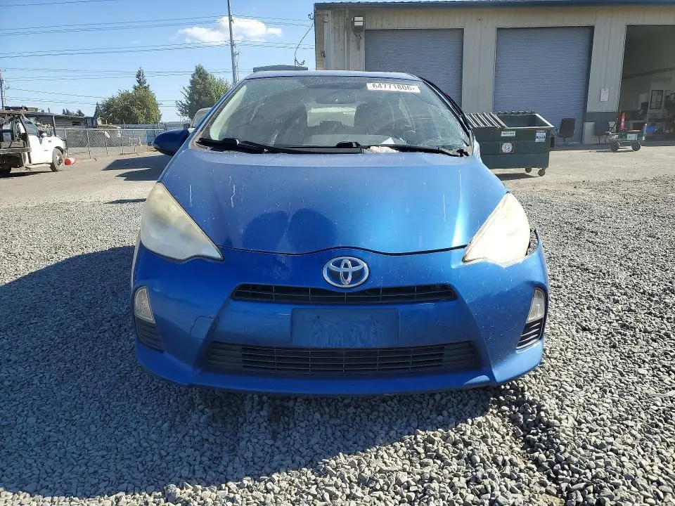 2013 TOYOTA PRIUS C TWO  