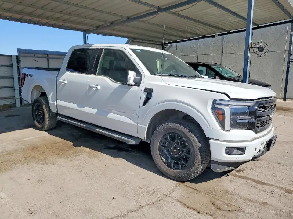 2025 FORD F150 LARIAT 4WD 5.0L V8 CREW CAB