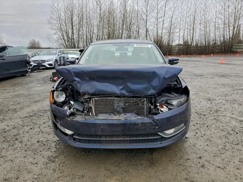 2015 VOLKSWAGEN PASSAT S  