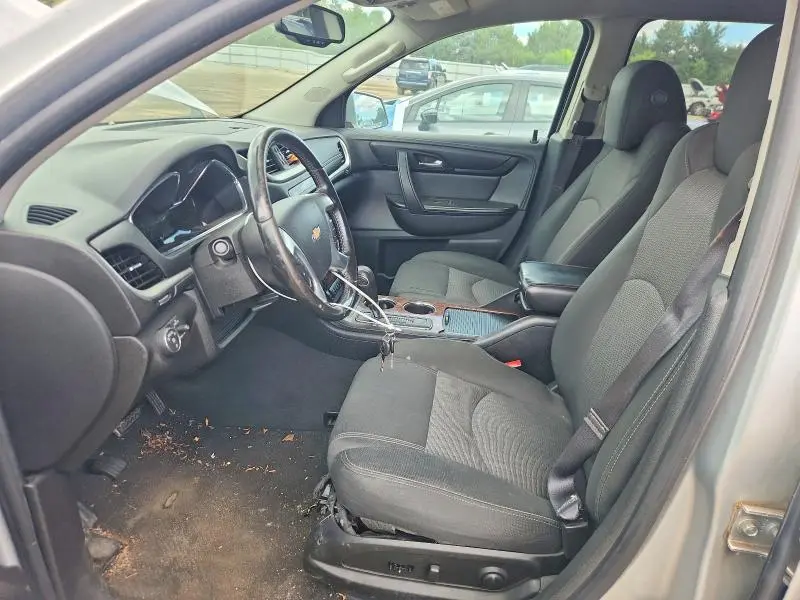 2013 CHEVROLET TRAVERSE LT  