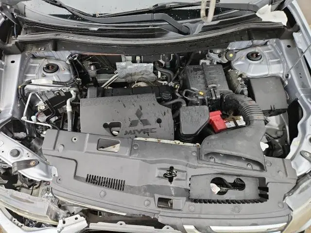 2014 MITSUBISHI OUTLANDER SE  