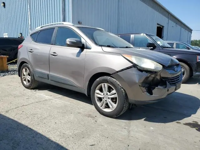 2013 HYUNDAI TUCSON GLS  