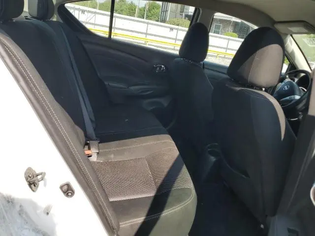 2018 NISSAN VERSA S  