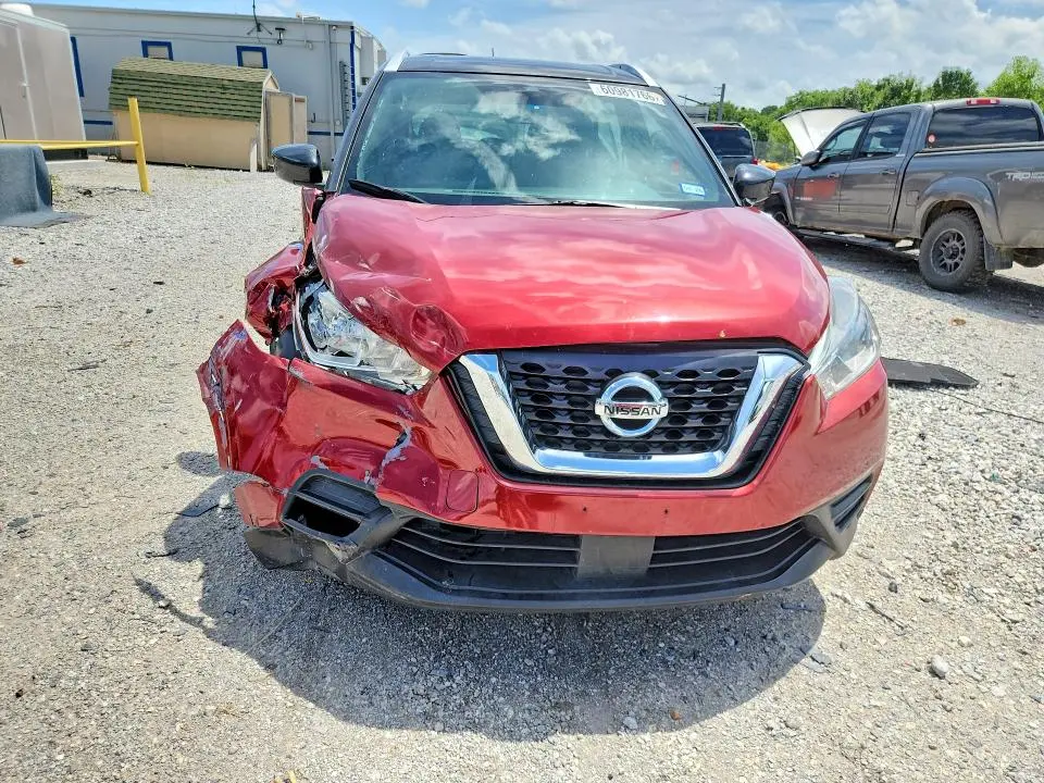 2020 NISSAN KICKS SV  