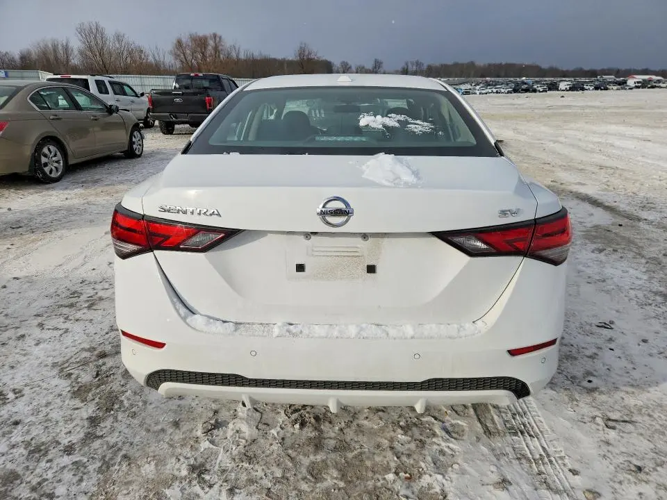 2021 NISSAN SENTRA SV  