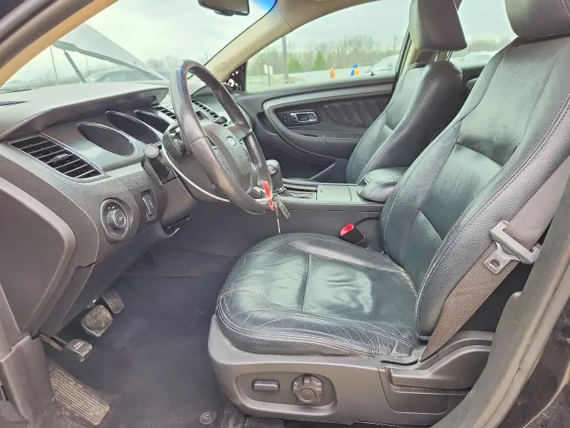 2011 FORD TAURUS SEL  