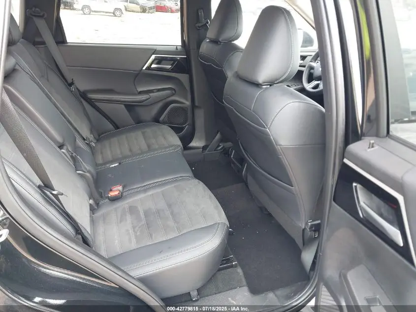 2024 MITSUBISHI OUTLANDER SE 2.5 S-AWC
