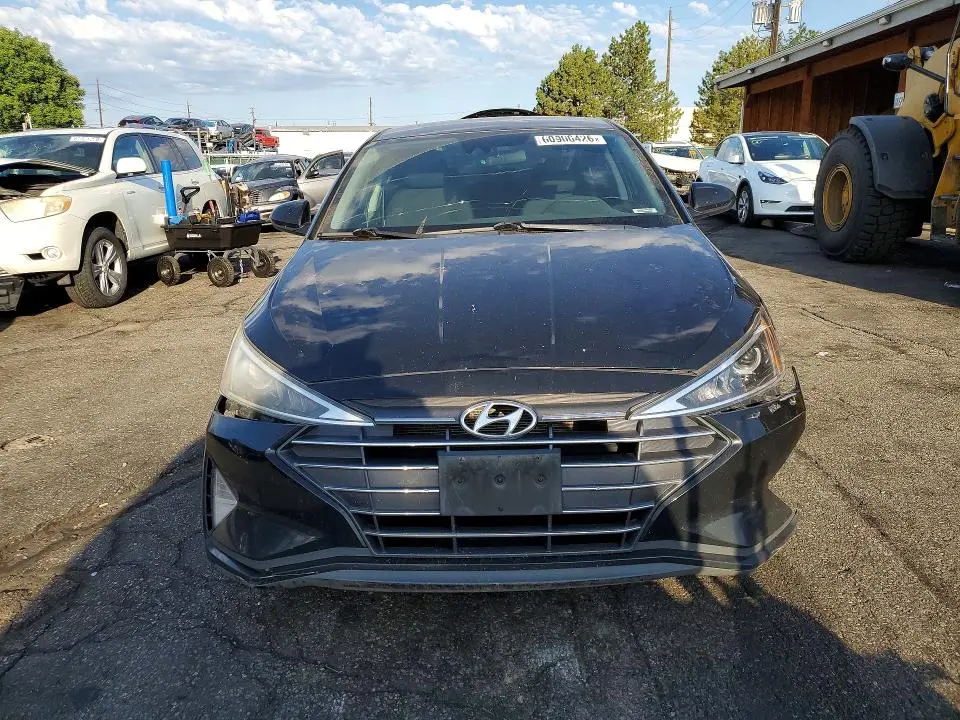2019 HYUNDAI ELANTRA SEL  