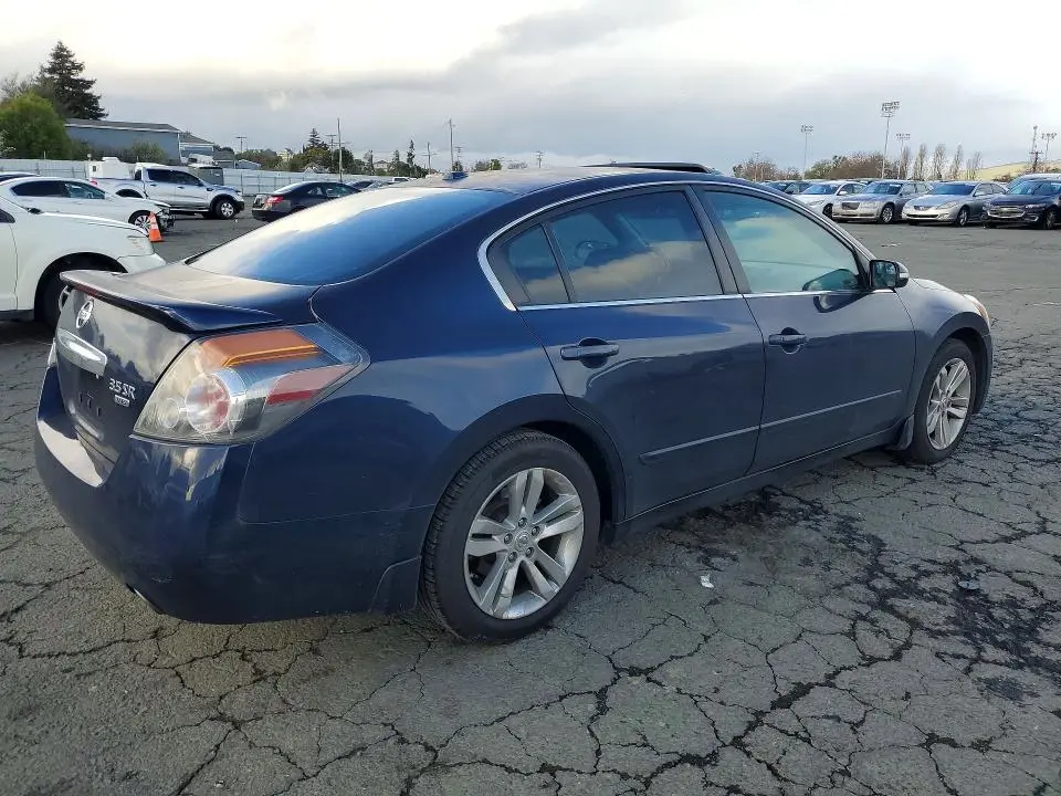 2012 NISSAN ALTIMA SR  