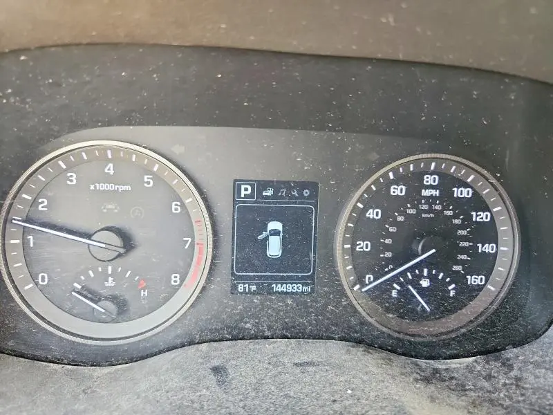 2016 HYUNDAI TUCSON SE  