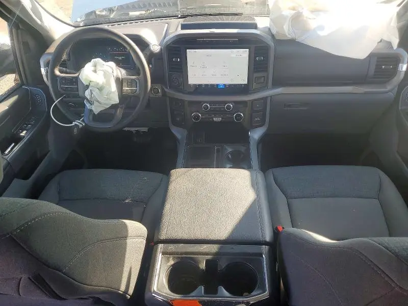 2024 FORD F150 XLT  