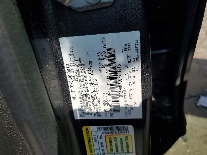 2016 FORD FUSION SE  