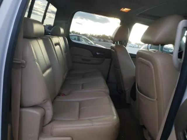 2012 GMC SIERRA K2500 SLT  