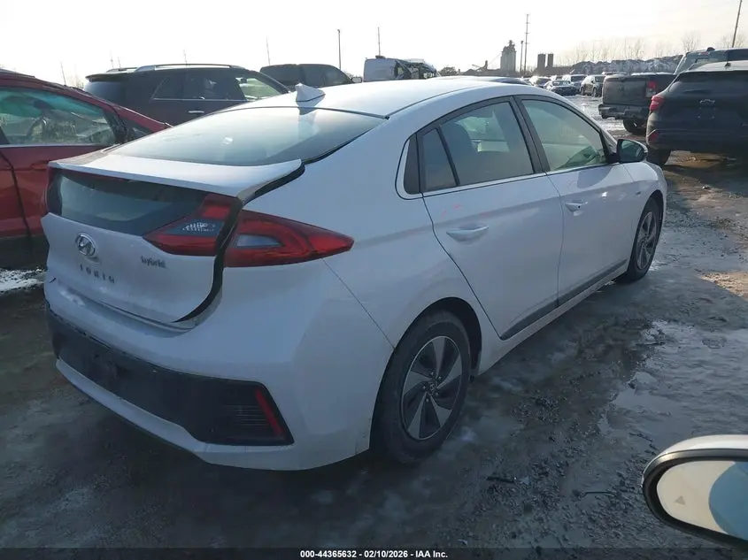 2017 HYUNDAI IONIQ HYBRID SEL