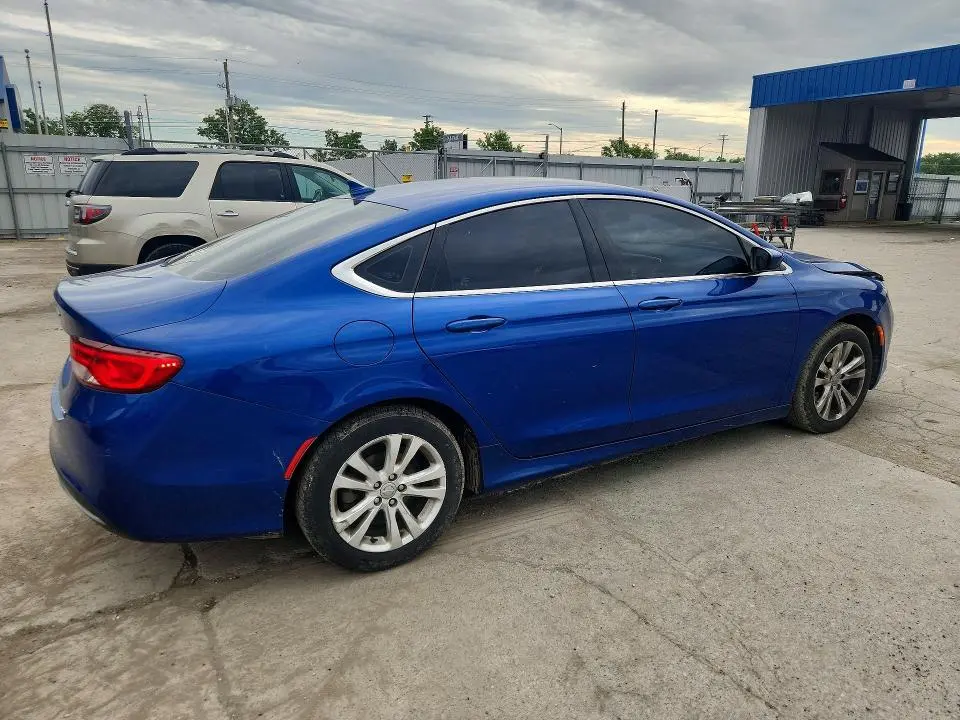 2015 CHRYSLER 200 LIMITED  