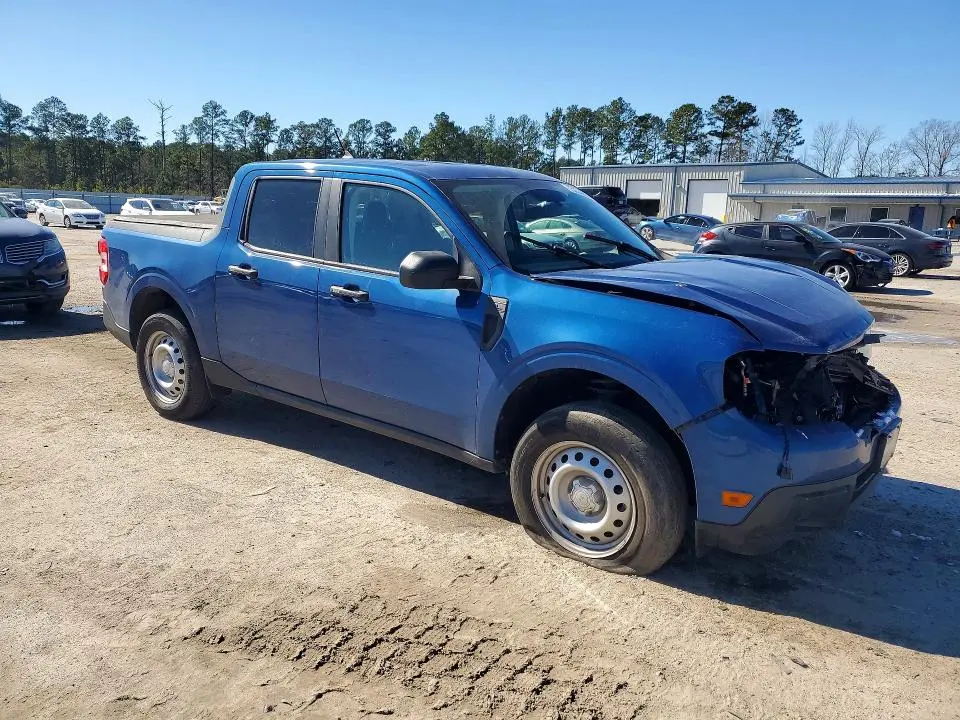 2023 FORD MAVERICK XL  