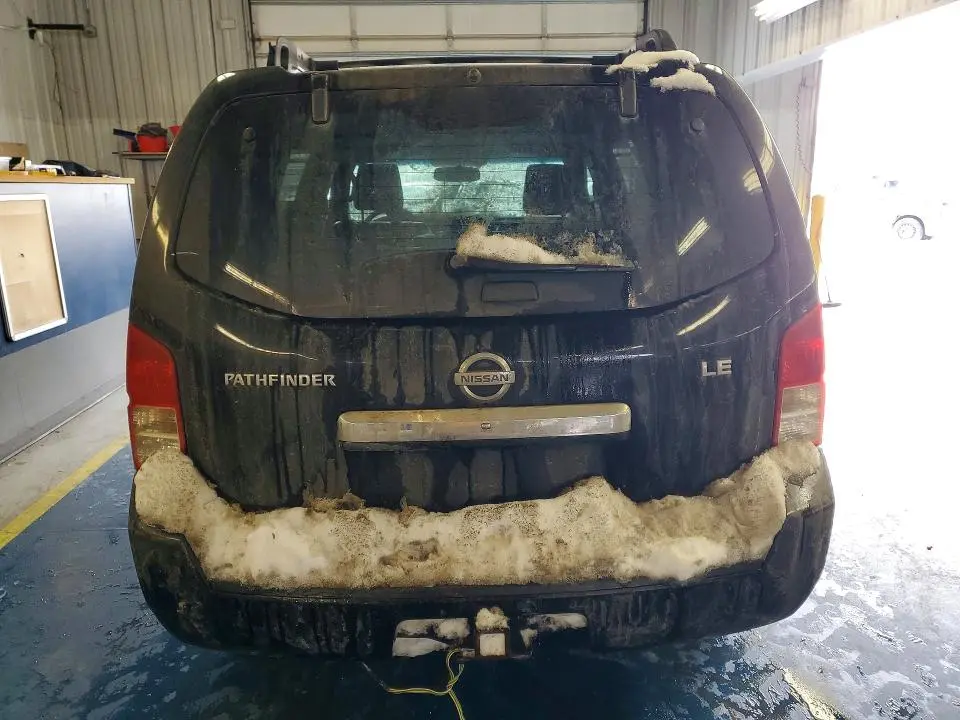 2010 NISSAN PATHFINDER S  