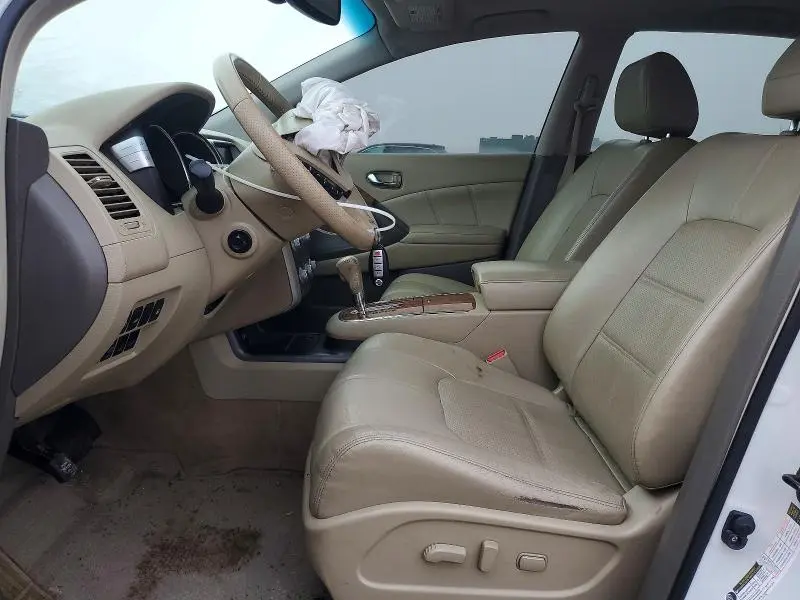 2011 NISSAN MURANO S  