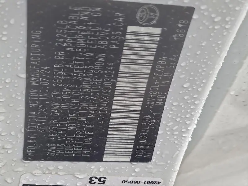 2025 TOYOTA CAMRY XSE  