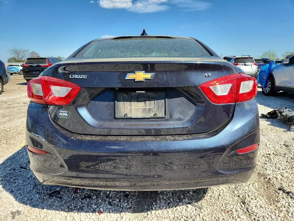 2016 CHEVROLET CRUZE LT  