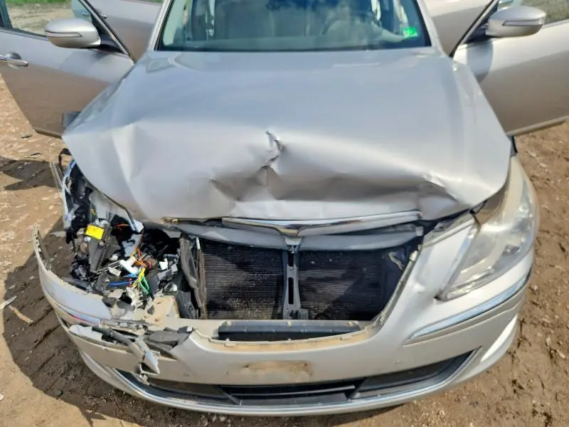 2013 HYUNDAI GENESIS 3.8L  