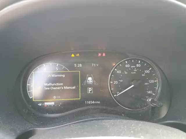 2024 NISSAN KICKS SR  