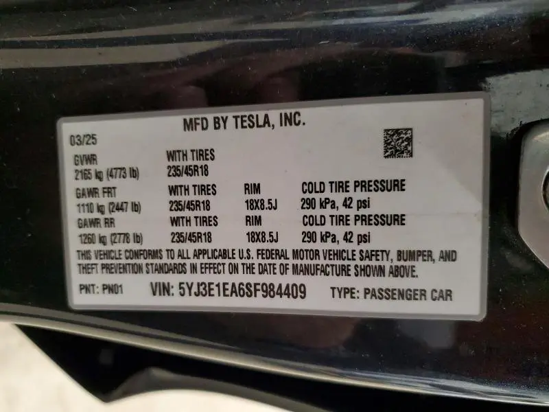 2025 TESLA MODEL 3   