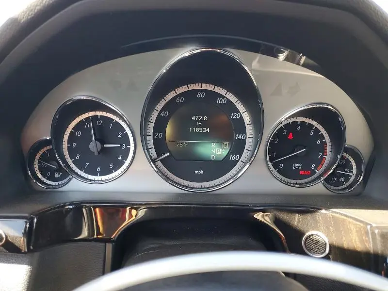 2010 MERCEDES-BENZ E 350  