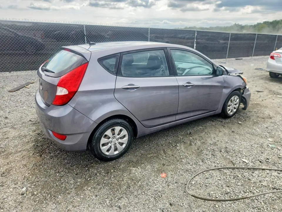 2015 HYUNDAI ACCENT GS  