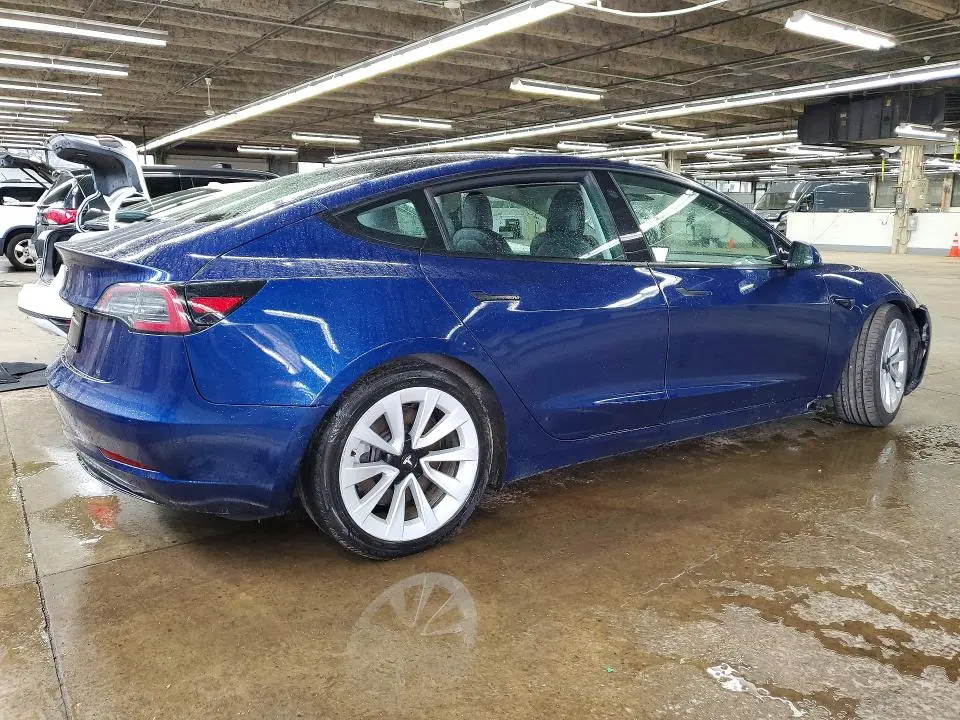 2022 TESLA MODEL 3   