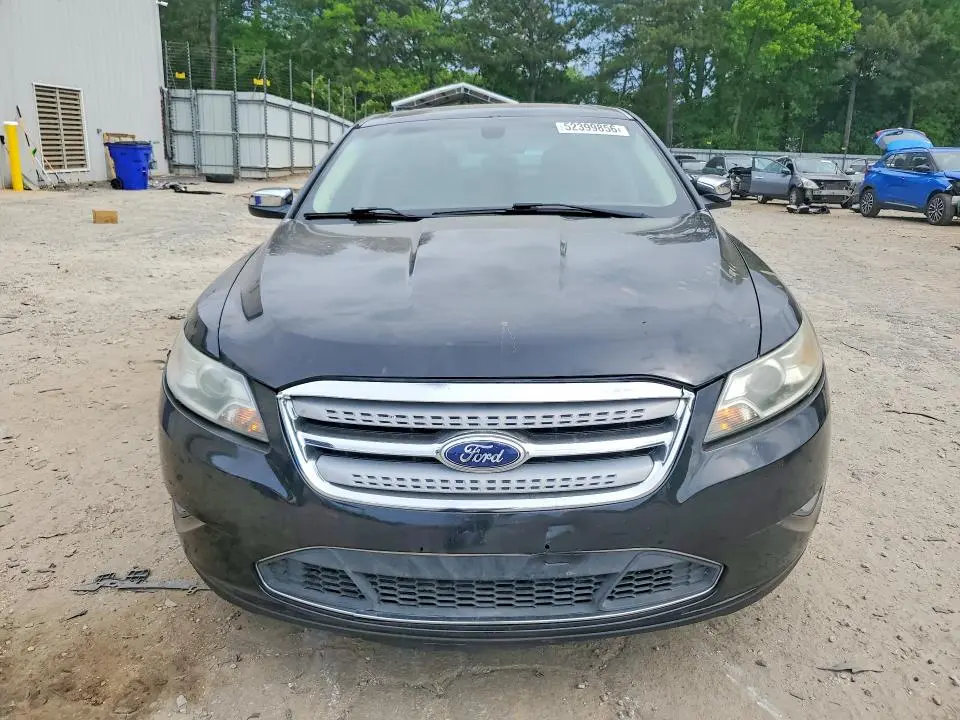 2010 FORD TAURUS LIMITED  