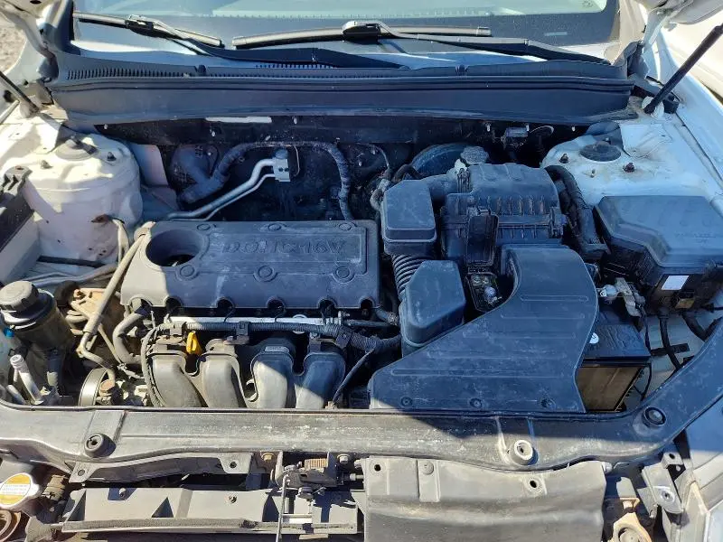 2010 HYUNDAI SANTA FE GLS  