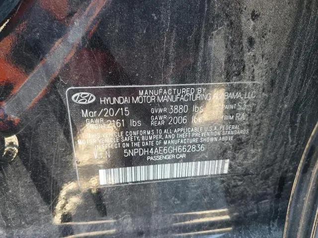 2016 HYUNDAI ELANTRA SE  