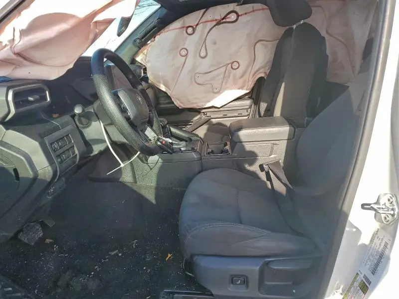 2024 TOYOTA TACOMA XTRACAB  