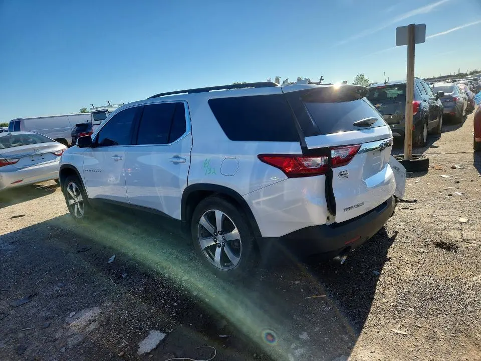 2020 CHEVROLET TRAVERSE LT  