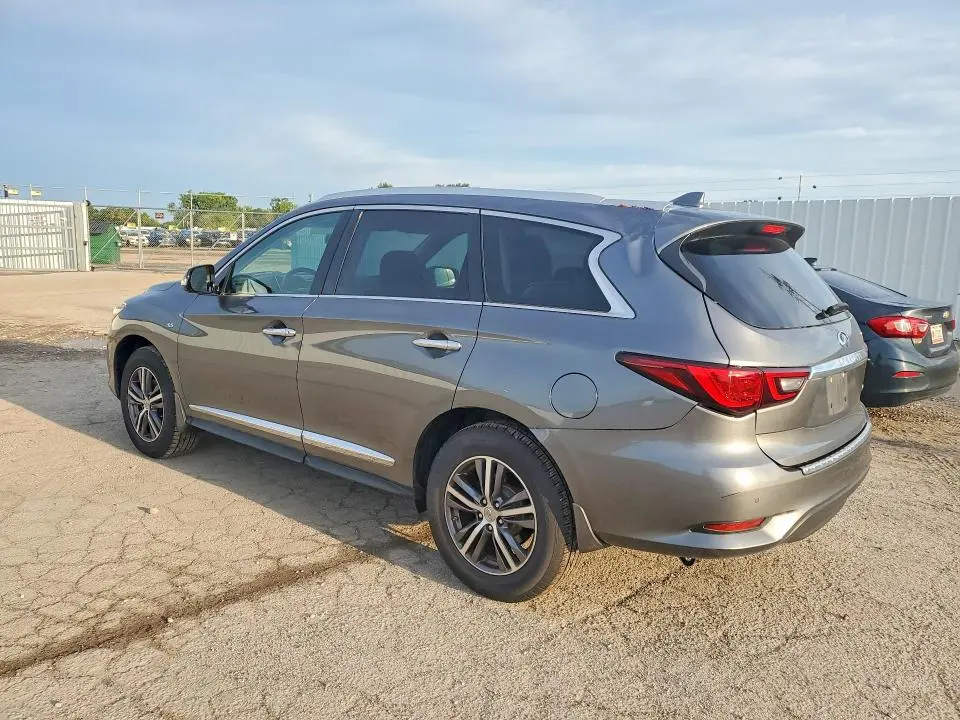 2019 INFINITI QX60 LUXE  