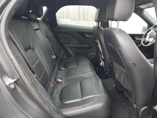 2017 JAGUAR F-PACE PRESTIGE  