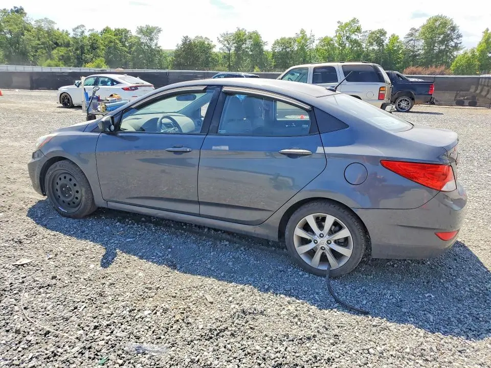 2013 HYUNDAI ACCENT GLS  