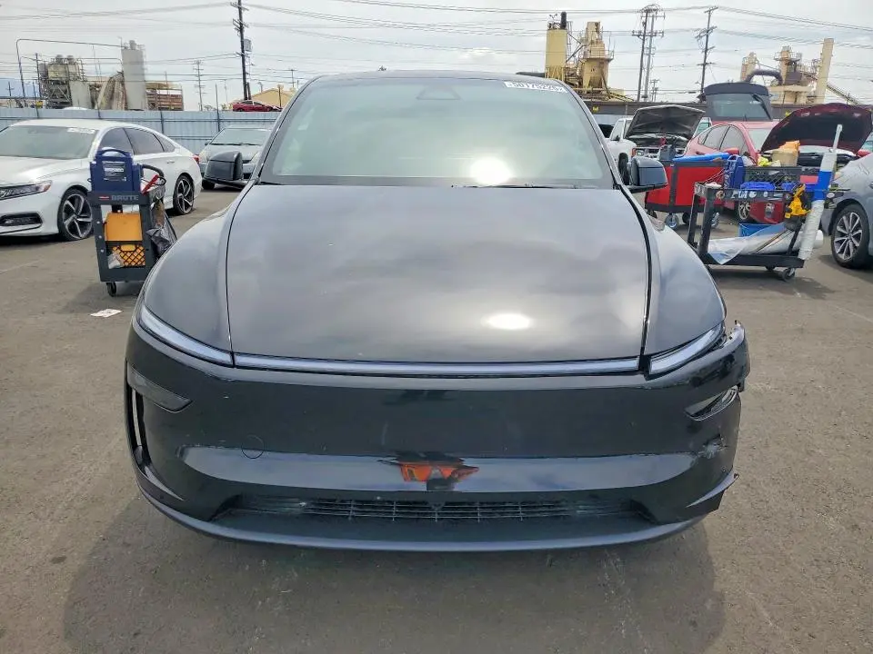 2026 TESLA MODEL Y   