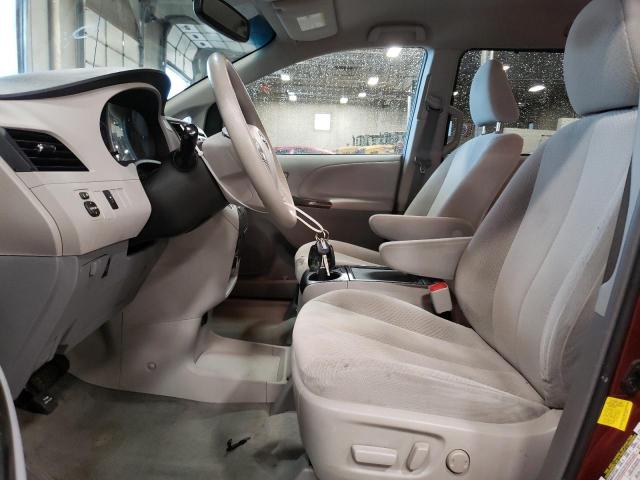 2012 TOYOTA SIENNA LE