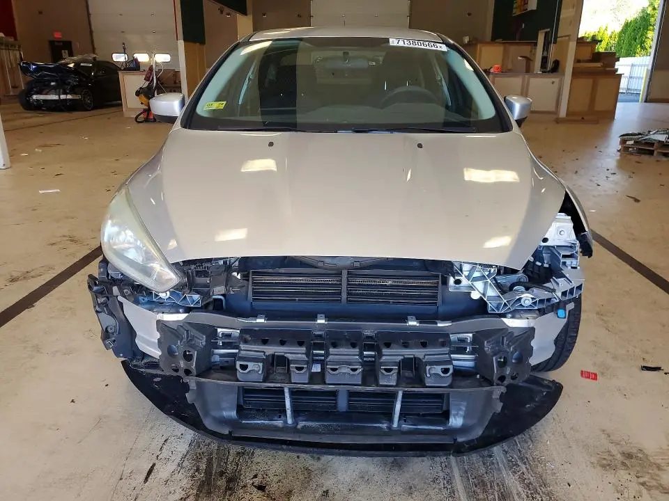 2018 FORD FOCUS SE  