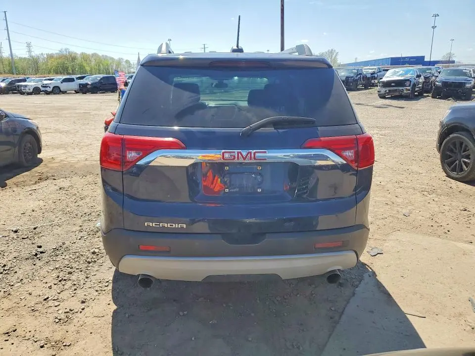 2017 GMC ACADIA SLE  