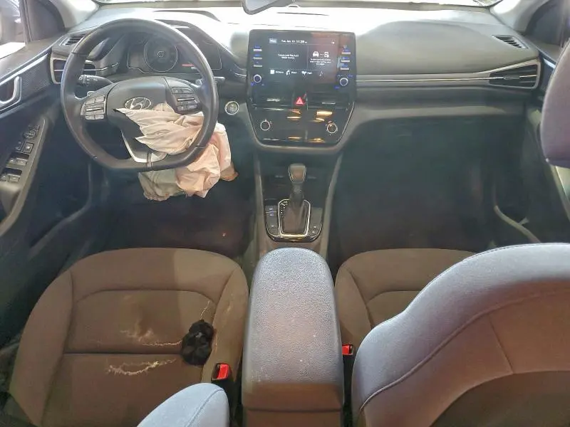 2022 HYUNDAI IONIQ SE  