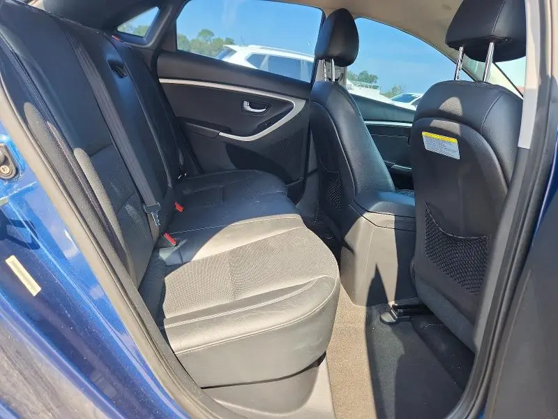 2014 HYUNDAI ELANTRA GT BASE  