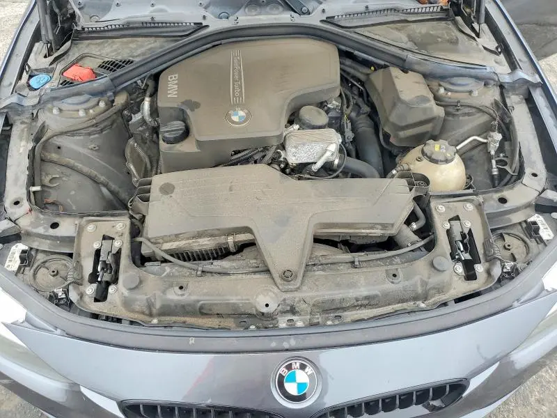 2017 BMW 320   