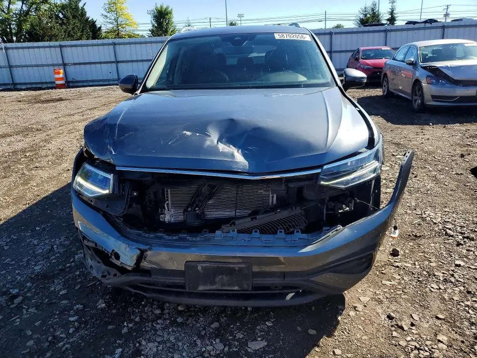 2024 VOLKSWAGEN TIGUAN SE  