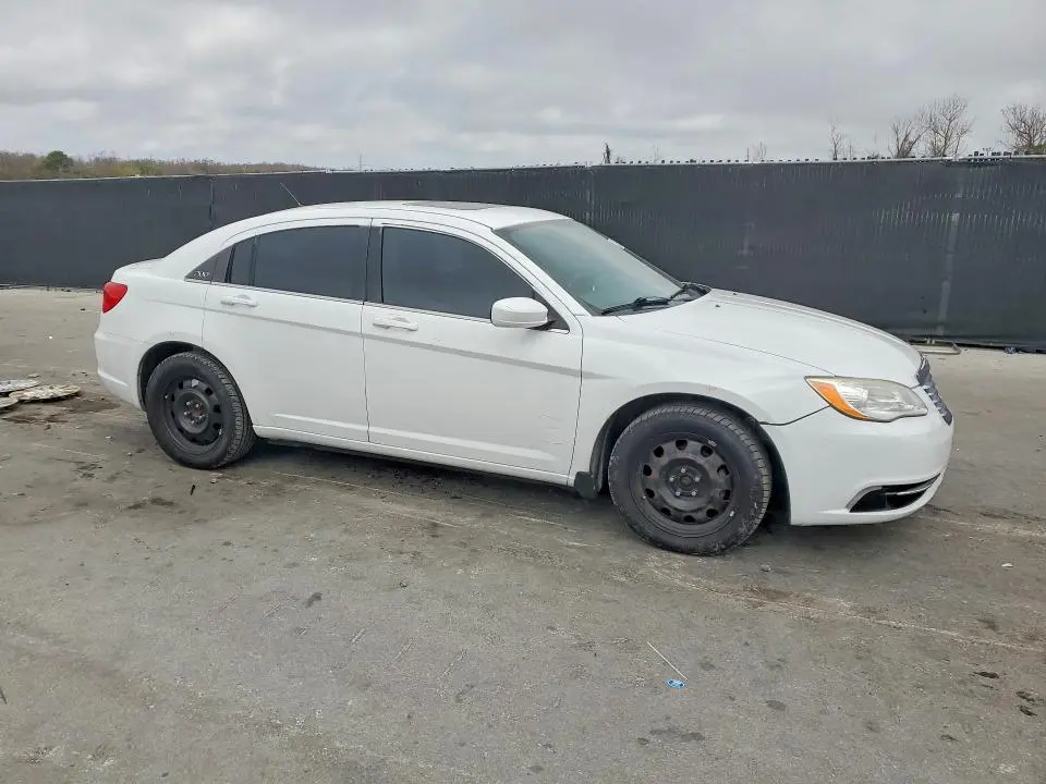 2013 CHRYSLER 200 TOURING  