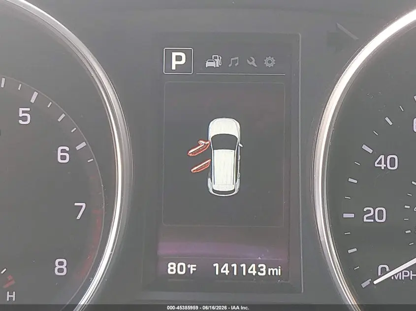 2018 HYUNDAI SANTA FE SE