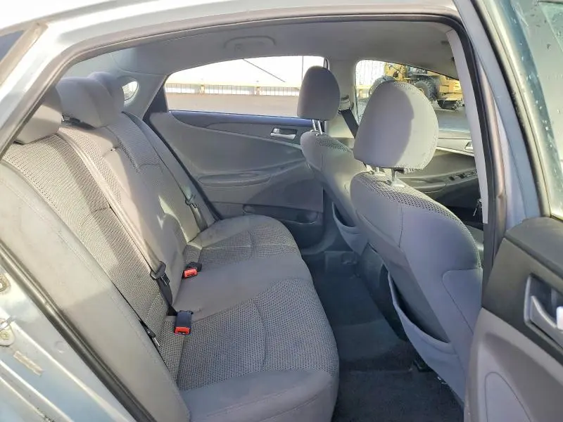2011 HYUNDAI SONATA GLS  