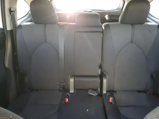 2020 TOYOTA HIGHLANDER L  